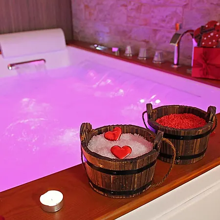 Bed & Breakfast Residenza Noe In Antica - &